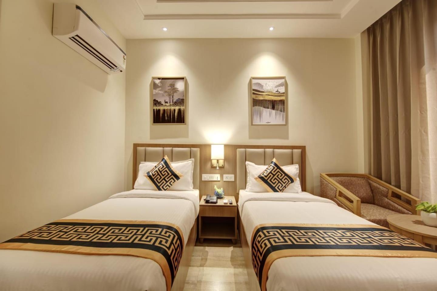 King Delhi Airport Hotell New Delhi Eksteriør bilde